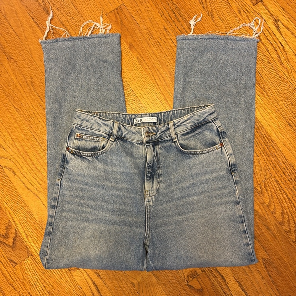 Zara High Waisted Straight Leg Light Wash Blue Jeans Women’s Size 6 - Picture 5 of 14